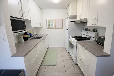 Tiny photo for 5505 S WILLOW LN #E, Murray, UT 84107 (MLS # 2130068)