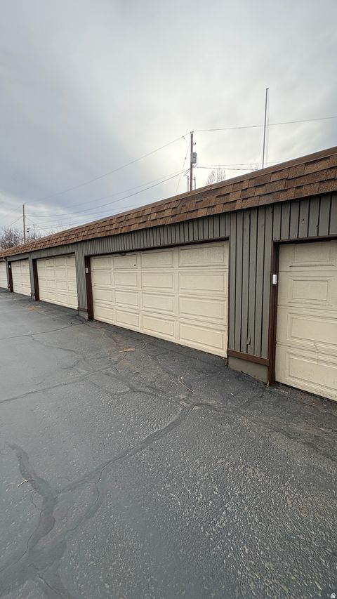 Tiny photo for 5505 S WILLOW LN #E, Murray, UT 84107 (MLS # 2130068)