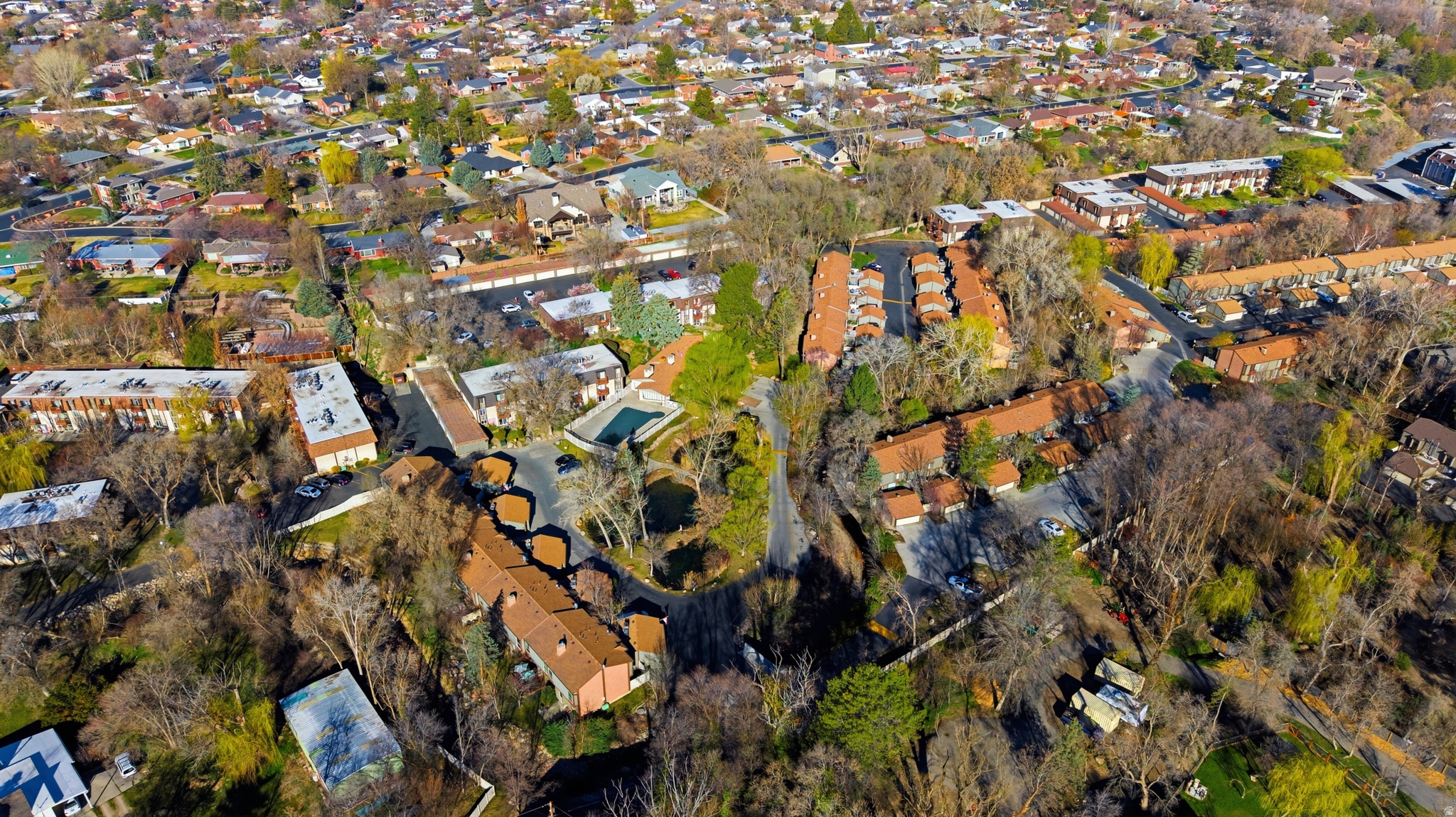 THE WILLOWS - Residential