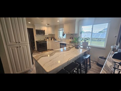 Tiny photo for 2132 W 800 N, Clinton, UT 84015 (MLS # 2120011)