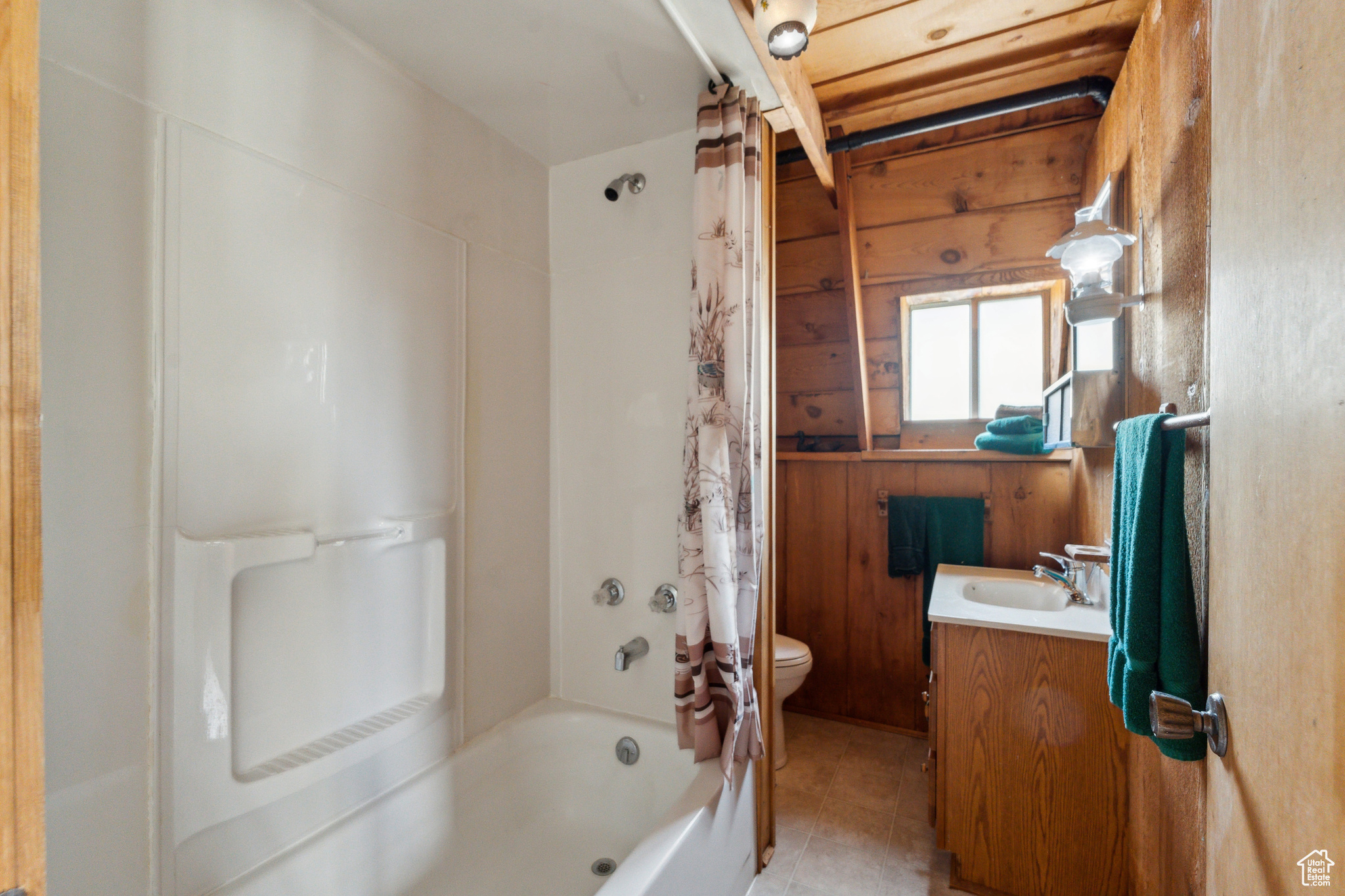 TOLLGATE - Residential