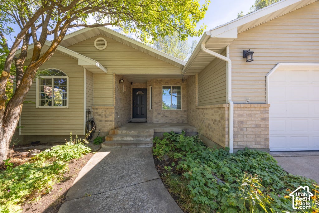 Photo of 1575 SUMAC DR, Logan, UT 84321 (MLS # 2187190)