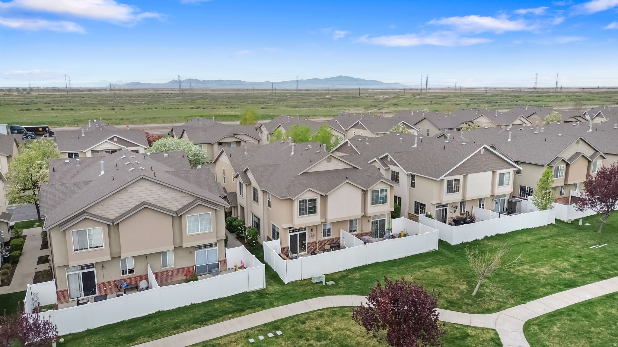 COVENTRY @ FOXBORO - Residential