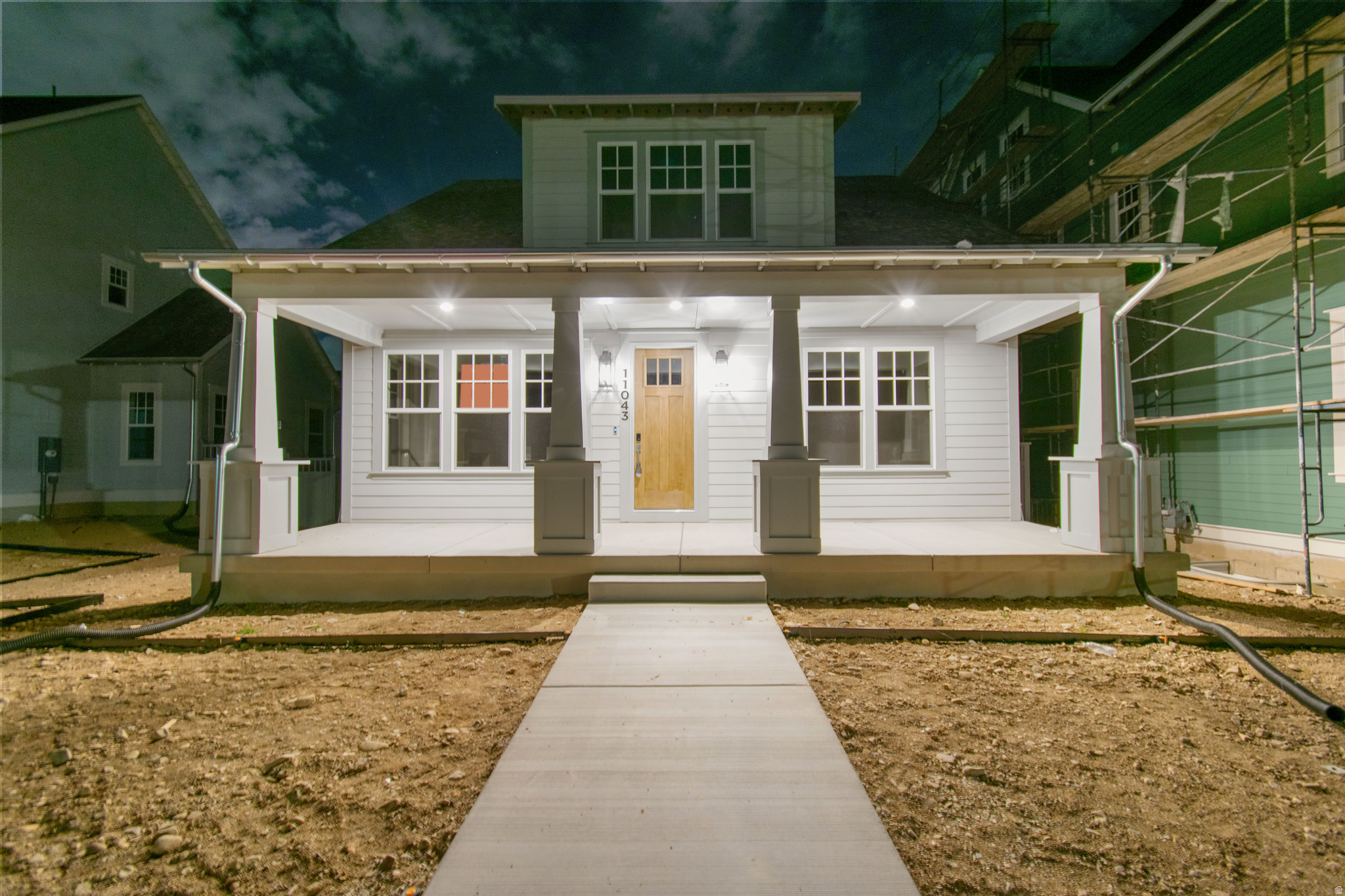 DAYBREAK - Residential