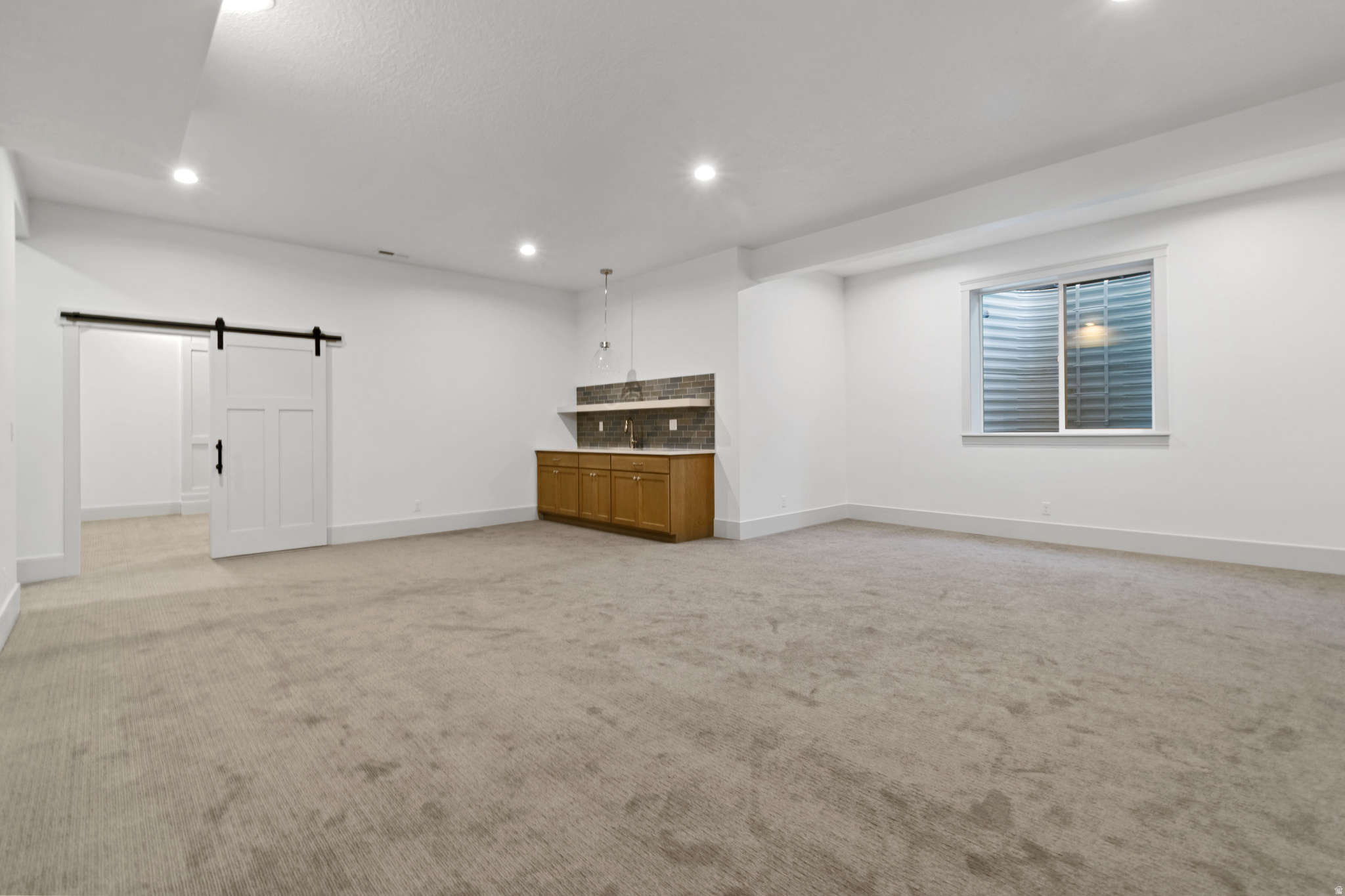 DAYBREAK - Residential