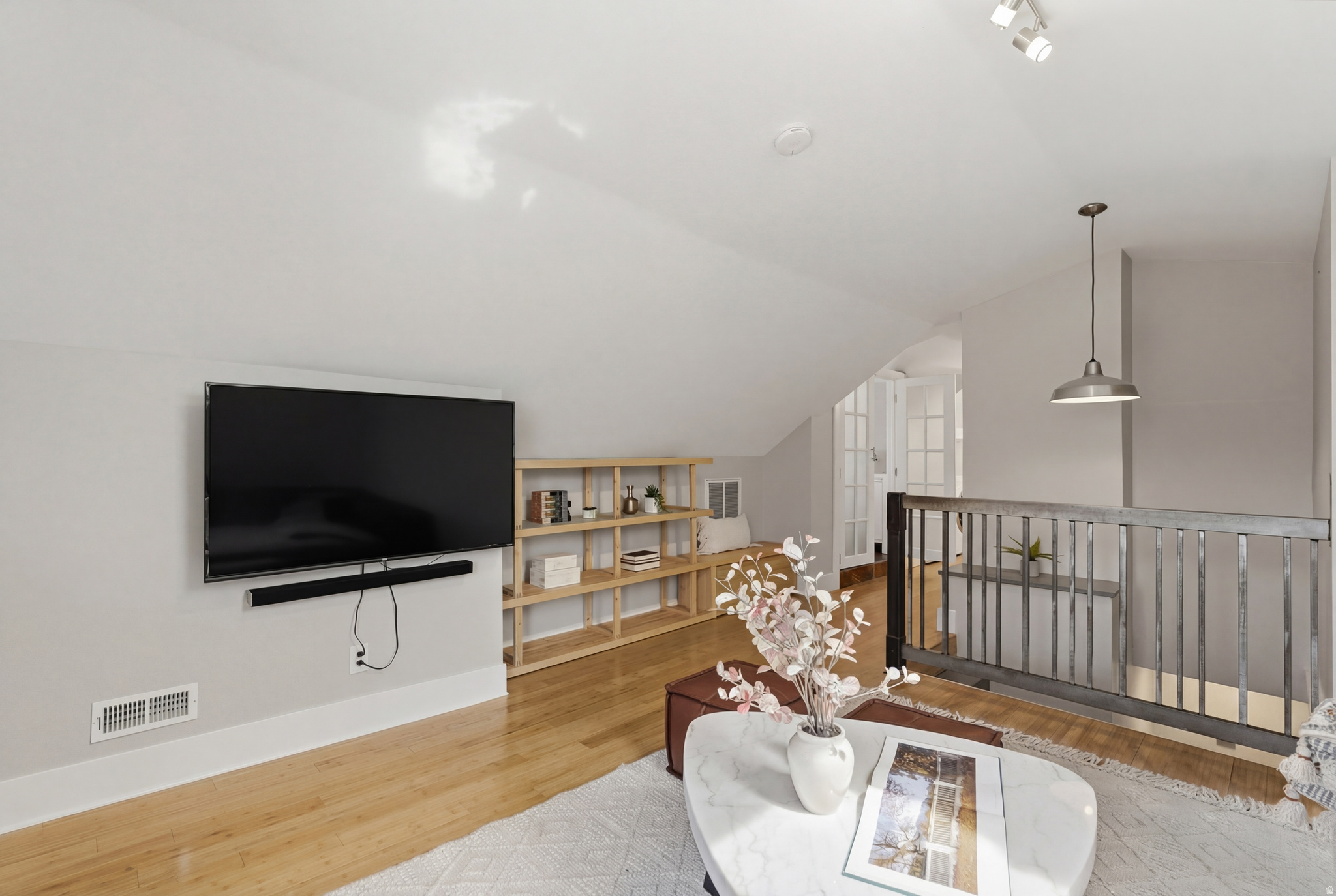 9TH AND 9TH - Residential