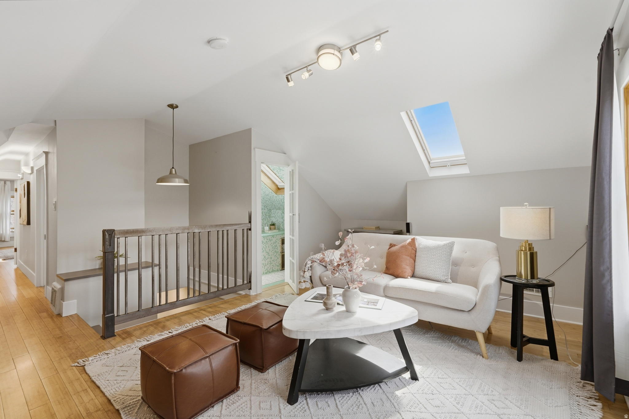 9TH AND 9TH - Residential