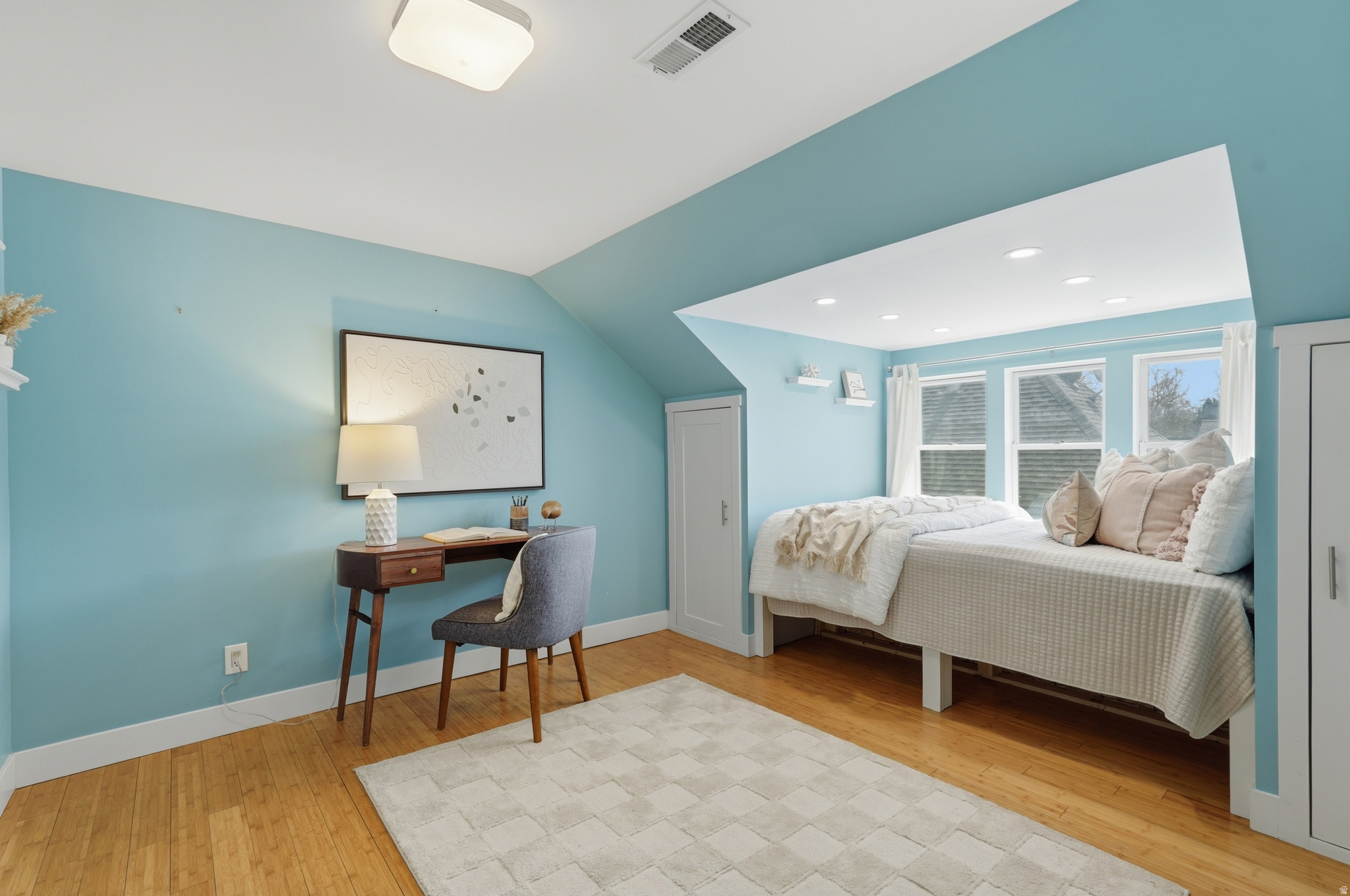 9TH AND 9TH - Residential