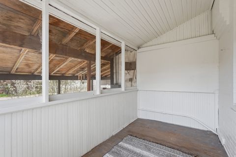 Tiny photo for 928 S WINDSOR St, Salt Lake City, UT 84105 (MLS # 2146951)