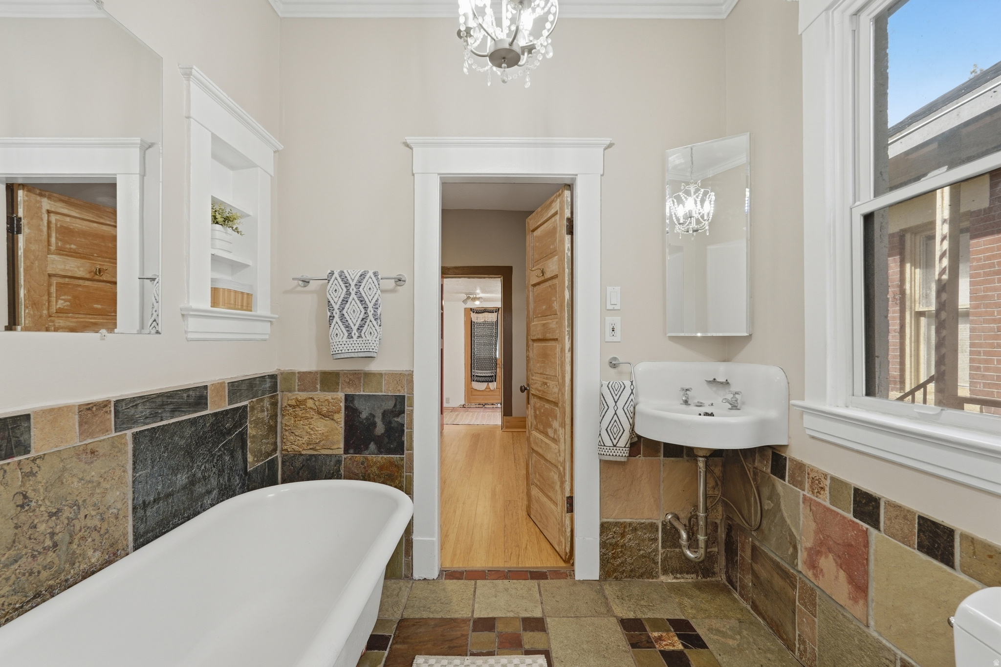 9TH AND 9TH - Residential