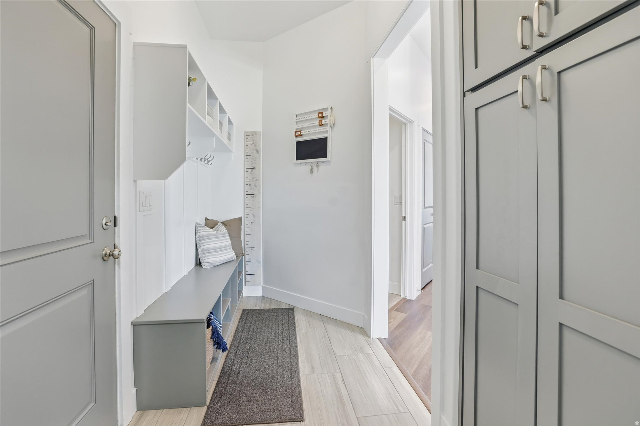 HIGH COUNTRY ESTATES - Residential