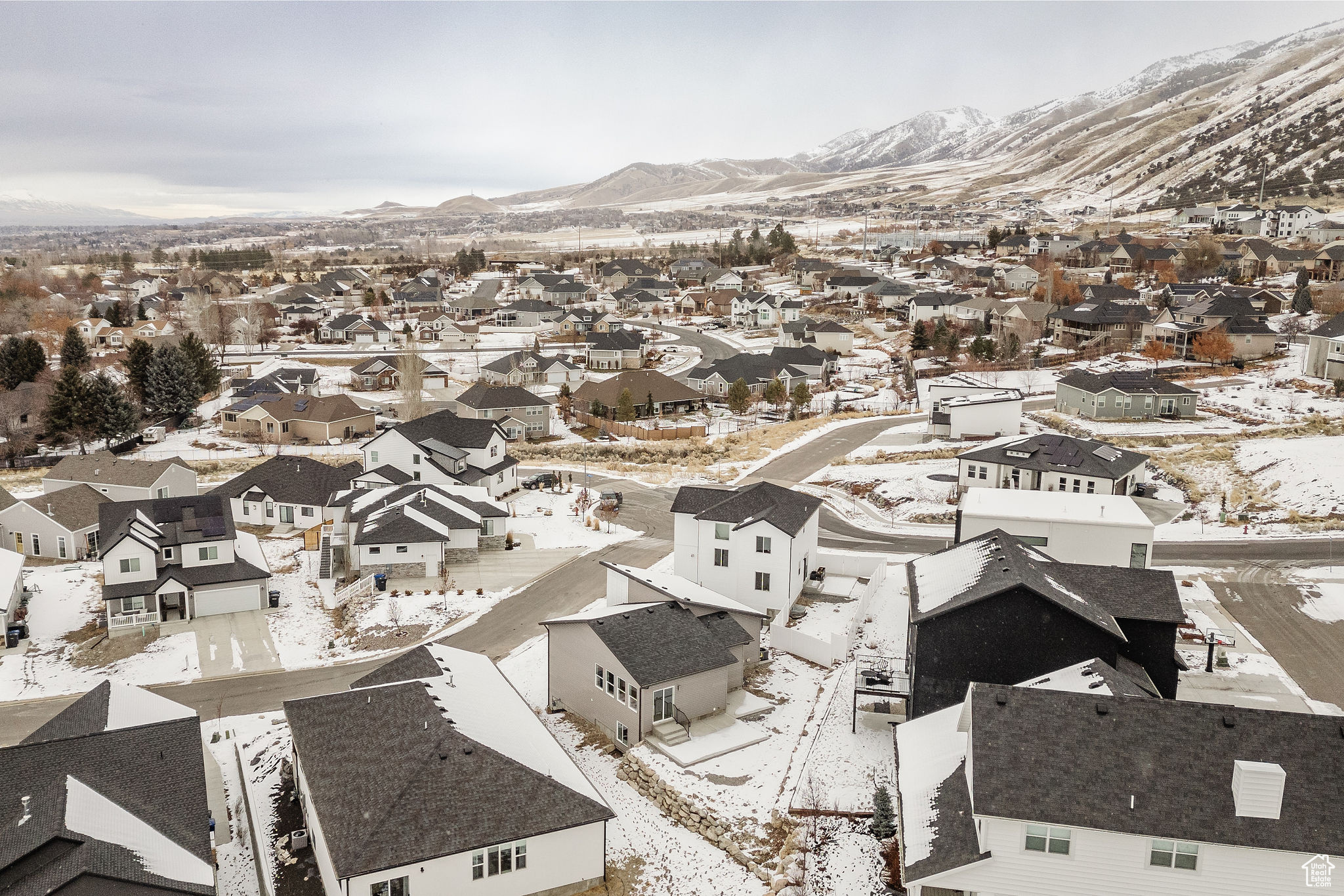 THE COMMUNITIES AT DEER CREST - Residential