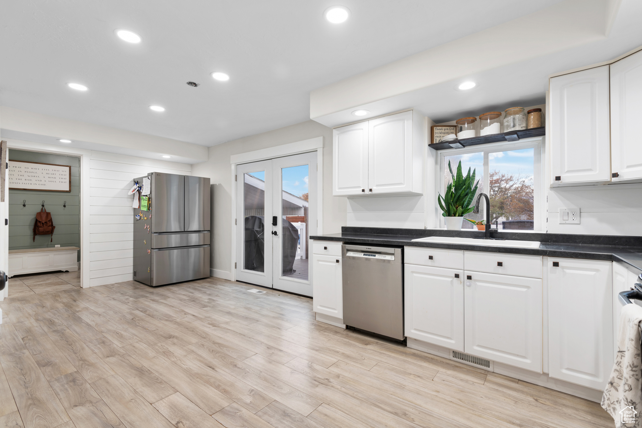 BROOKWOOD - Residential