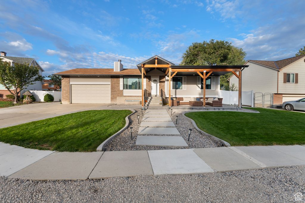 Photo of 12034 S 1900 W, Riverton, UT 84065 (MLS # 2119494)