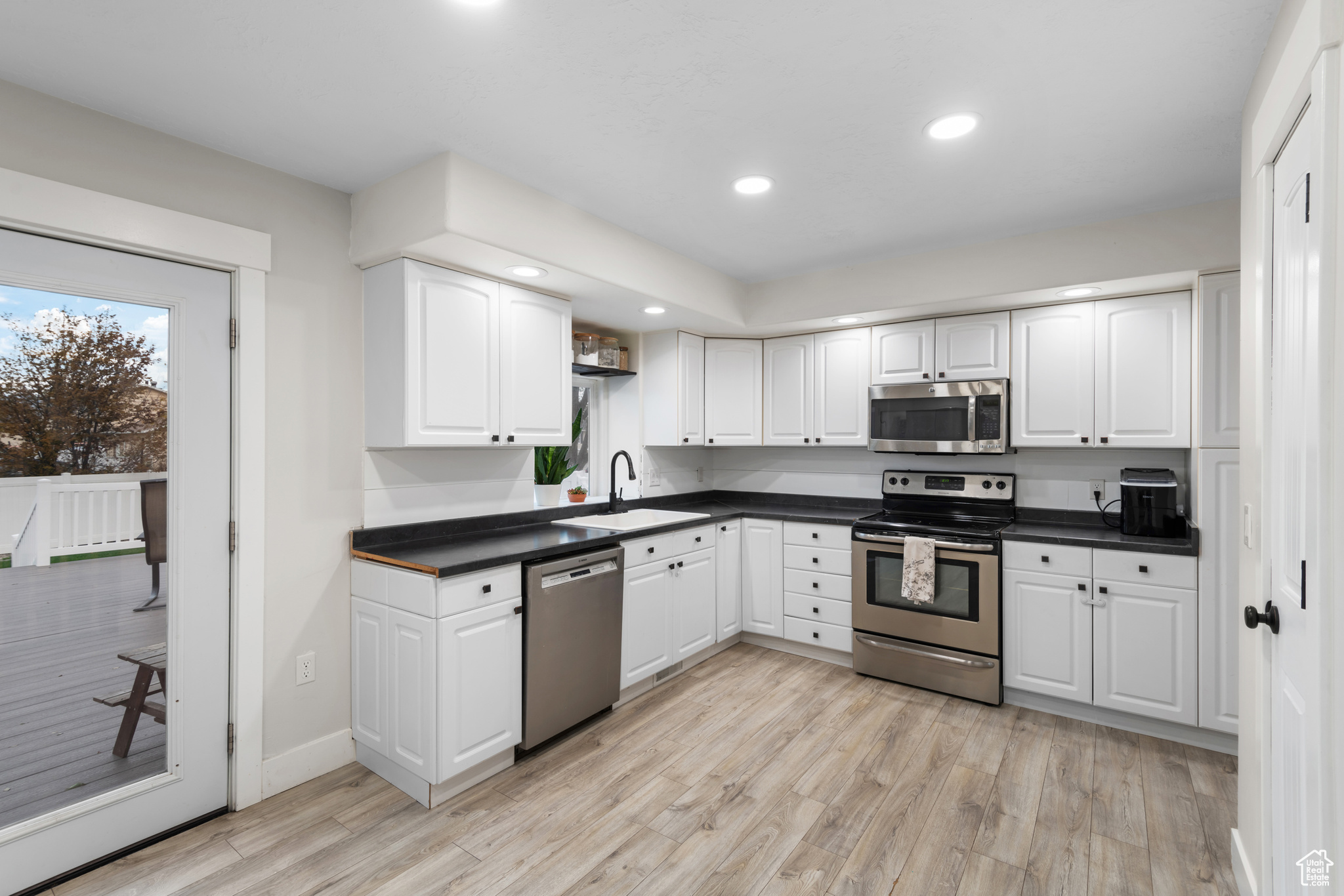 BROOKWOOD - Residential