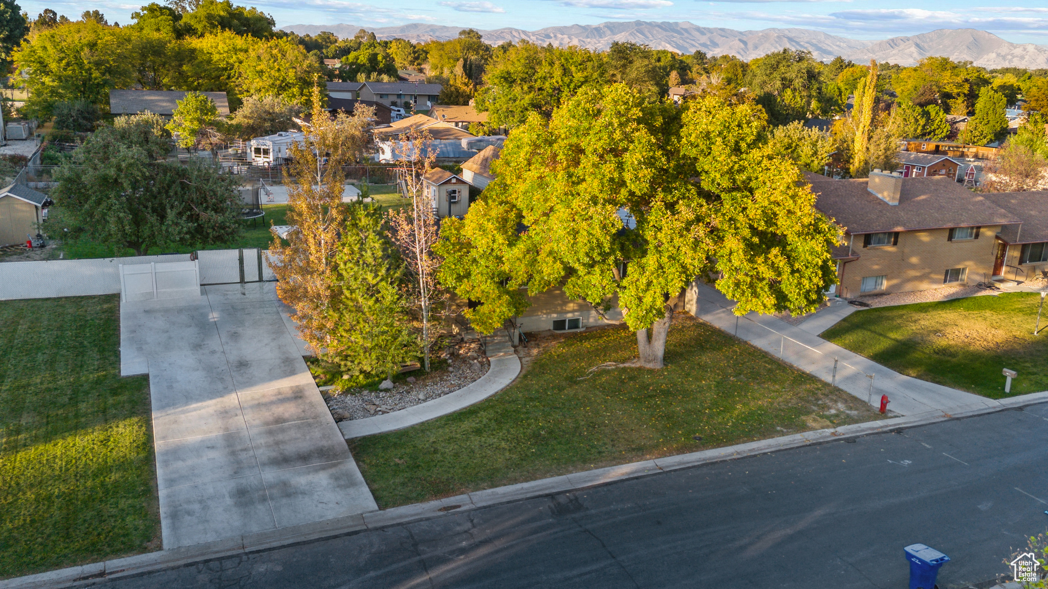 2610 W Carson Ln, West Jordan, Utah image 39