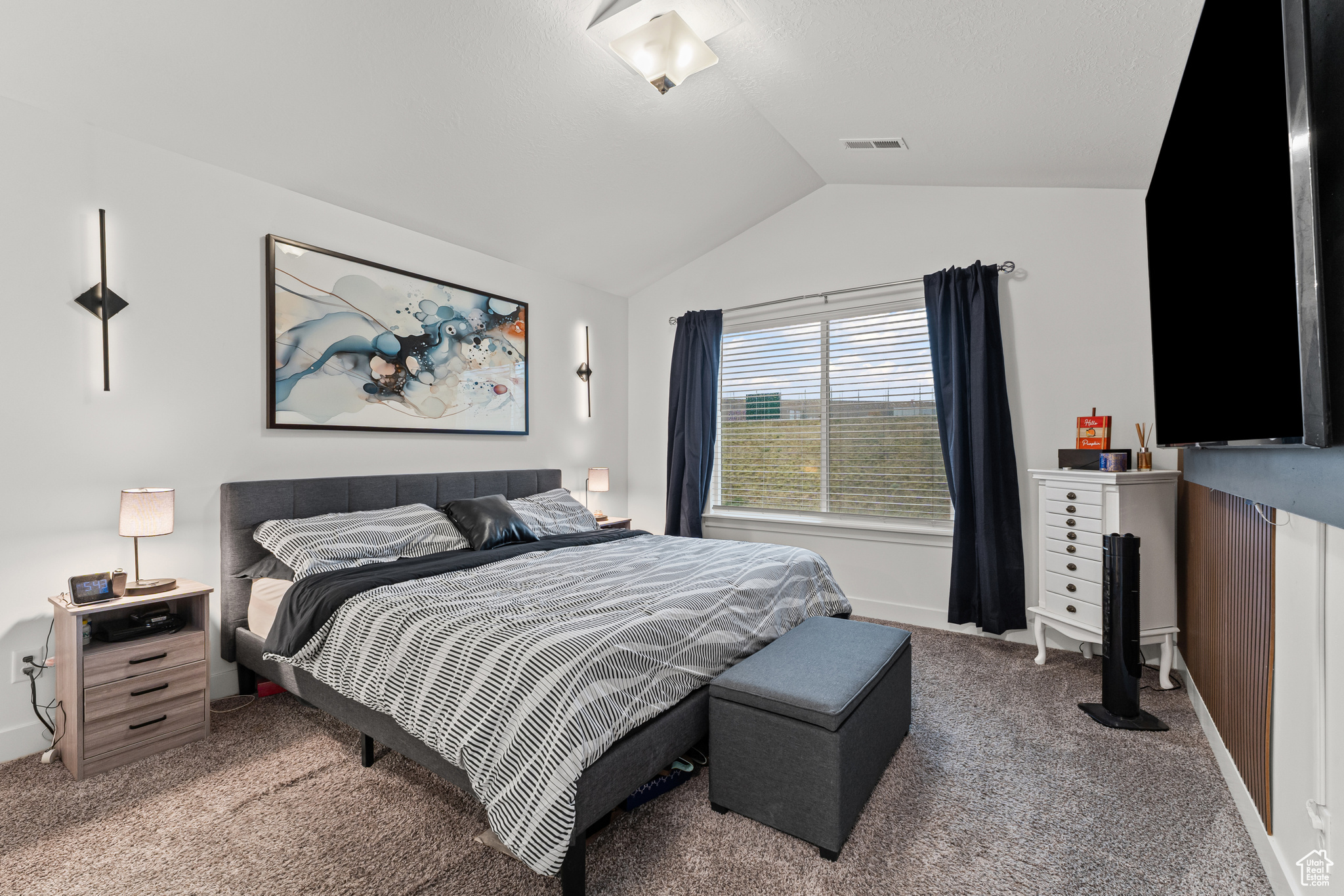 MOUNTAIN RIDGE - Residential