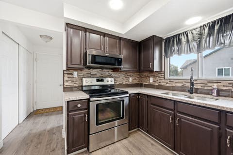 Tiny photo for 2513 W 1300 N, Clinton, UT 84015 (MLS # 2178146)
