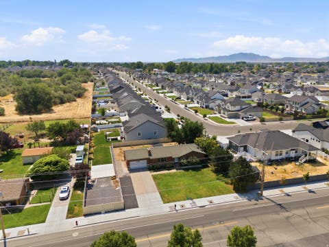 Tiny photo for 2513 W 1300 N, Clinton, UT 84015 (MLS # 2178146)