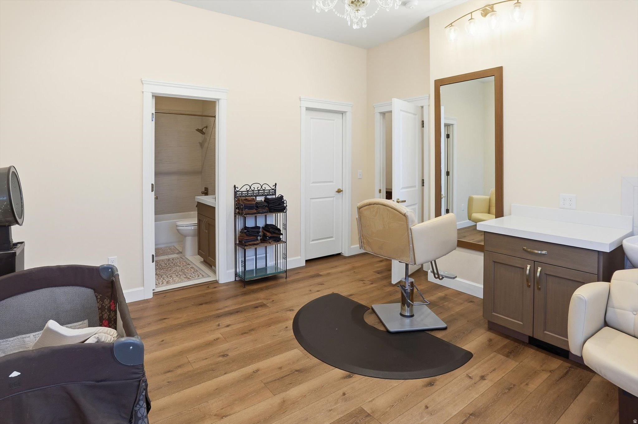 MAPLE SPRINGS ESTATES - Residential