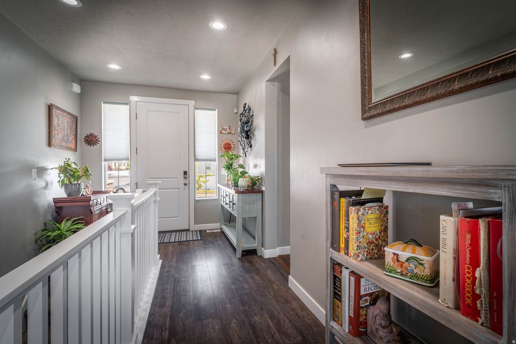 Photo of 3362 W 2500 N, Clinton, UT 84015 (MLS # 2156251)