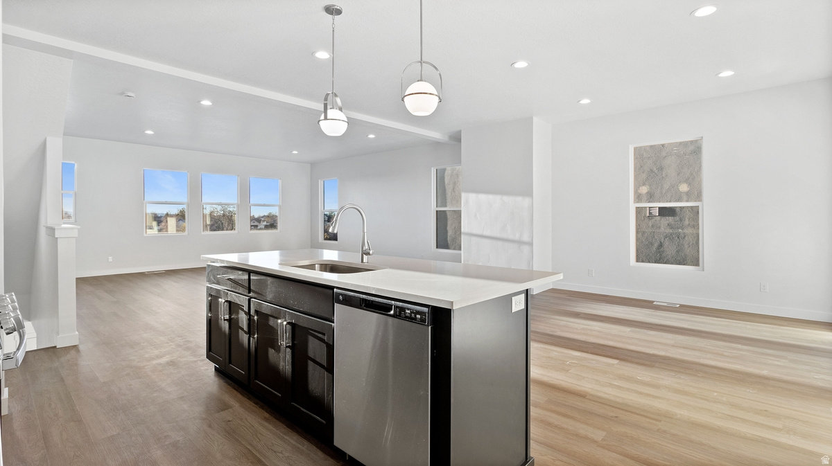 TRAILSIDE - Residential