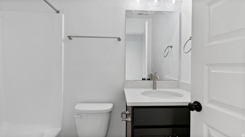 Tiny photo for 1211 N 1875 W #211, Layton, UT 84041 (MLS # 2126728)