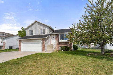 Tiny photo for 4224 W 5400 S, Roy, UT 84067 (MLS # 2151016)