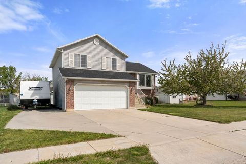 Tiny photo for 4224 W 5400 S, Roy, UT 84067 (MLS # 2151016)