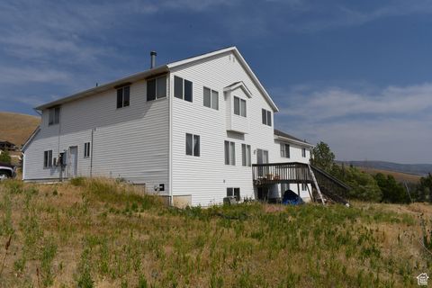 Tiny photo for 8927 PINEVIEW DR, Huntsville, UT 84317 (MLS # 2103043)