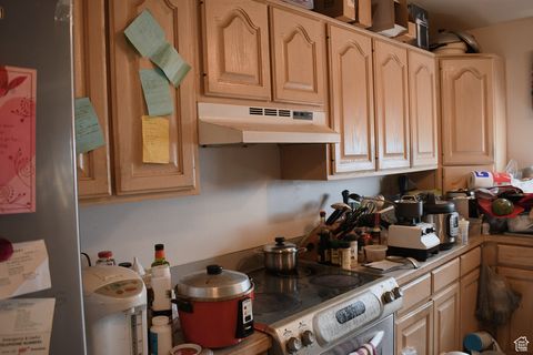 Tiny photo for 8927 PINEVIEW DR, Huntsville, UT 84317 (MLS # 2103043)