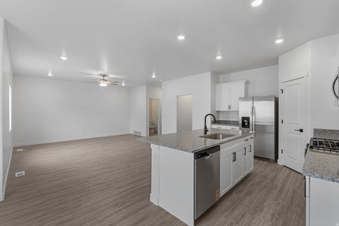 Tiny photo for 7258 BALD EAGLE WAY N, Eagle Mountain, UT 84005 (MLS # 2184957)