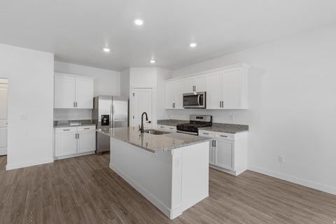 Tiny photo for 7258 BALD EAGLE WAY N, Eagle Mountain, UT 84005 (MLS # 2184957)