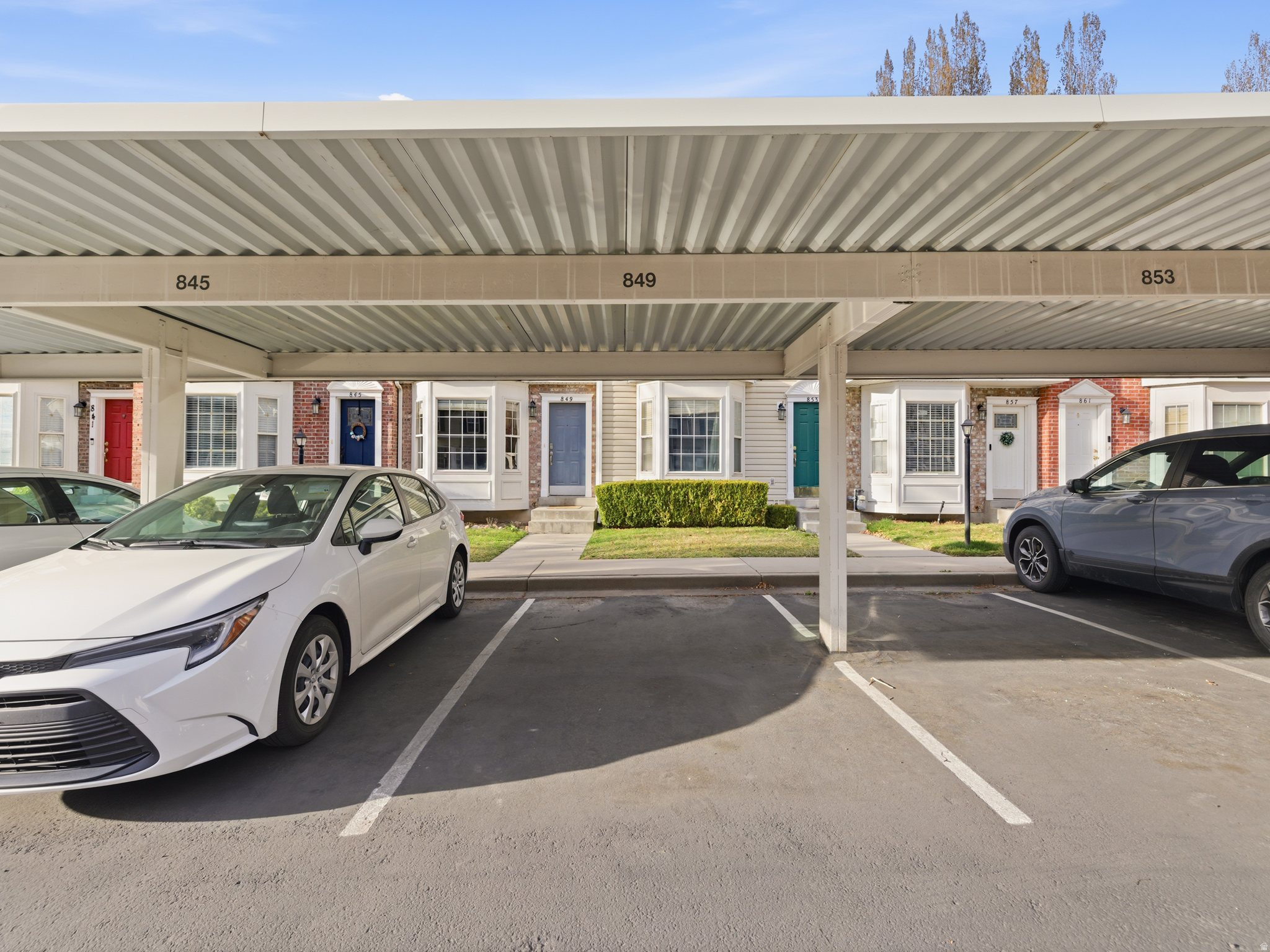 EASTGATE TOWNHOMES - Residential