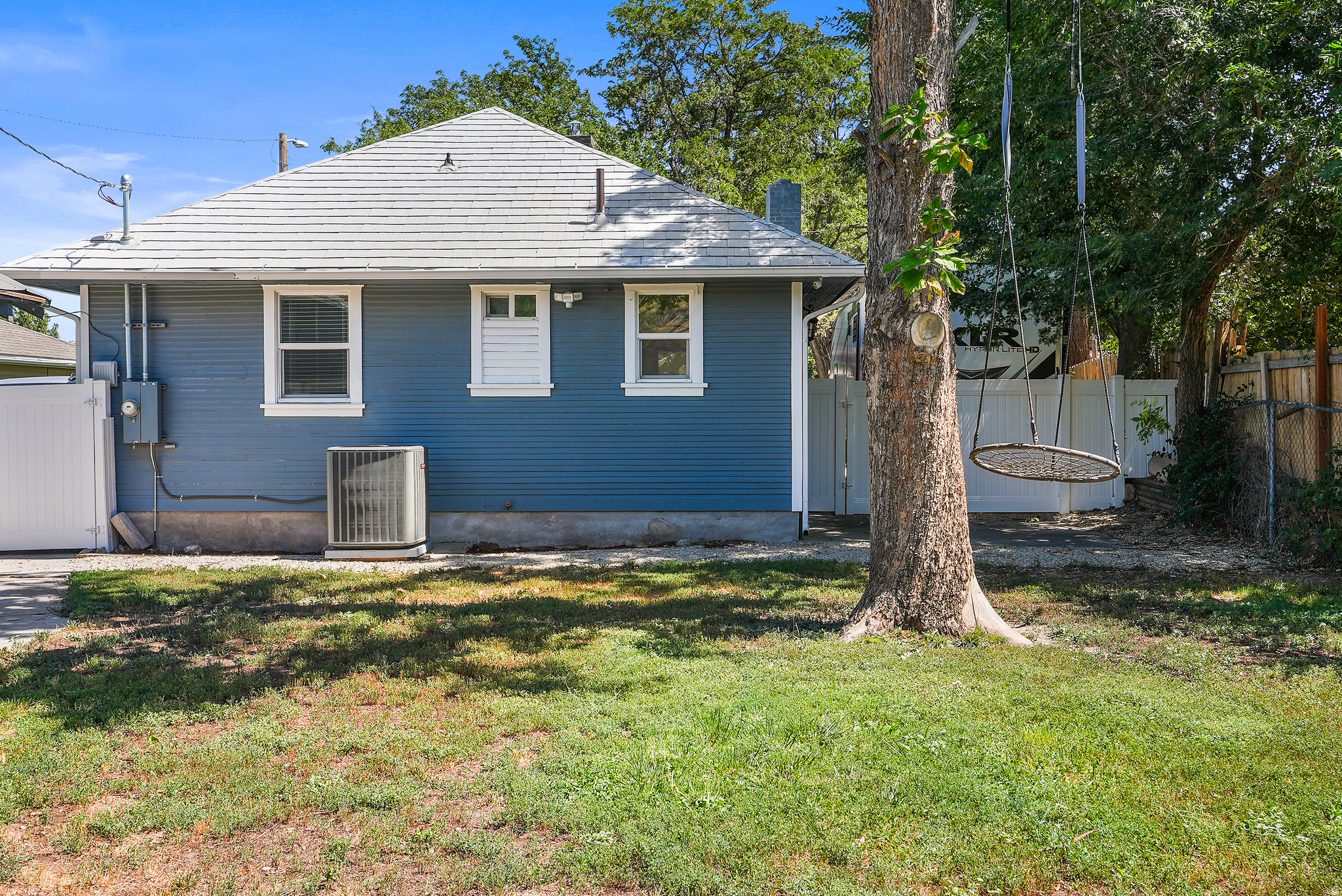 REYNOLDS - Residential