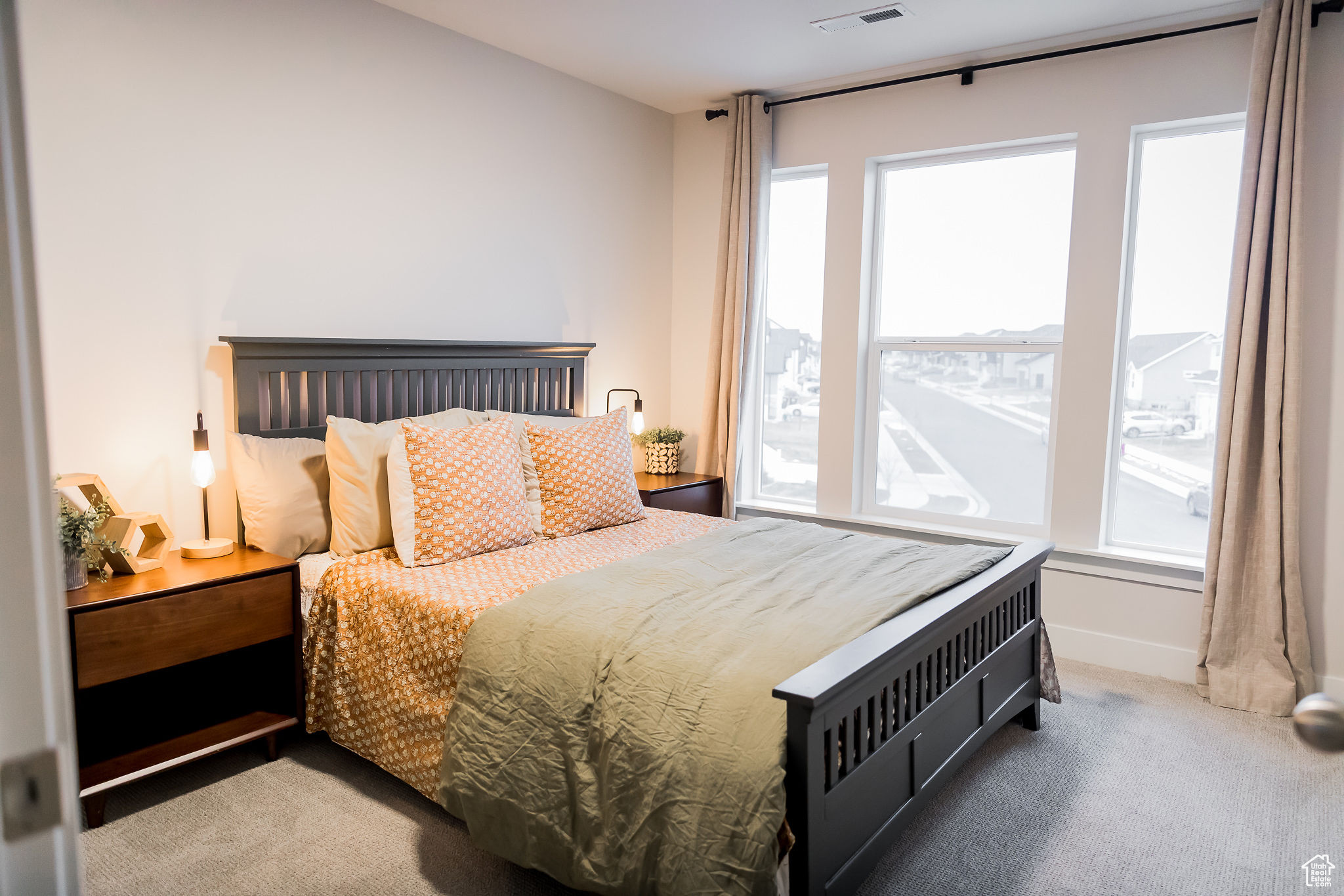 BRANDON PARK - Residential