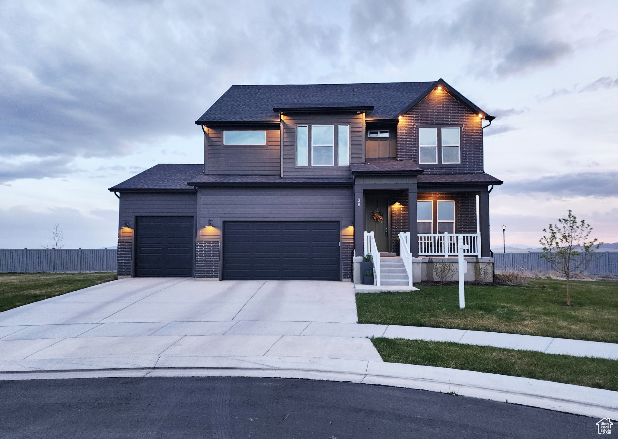 BRANDON PARK - Residential