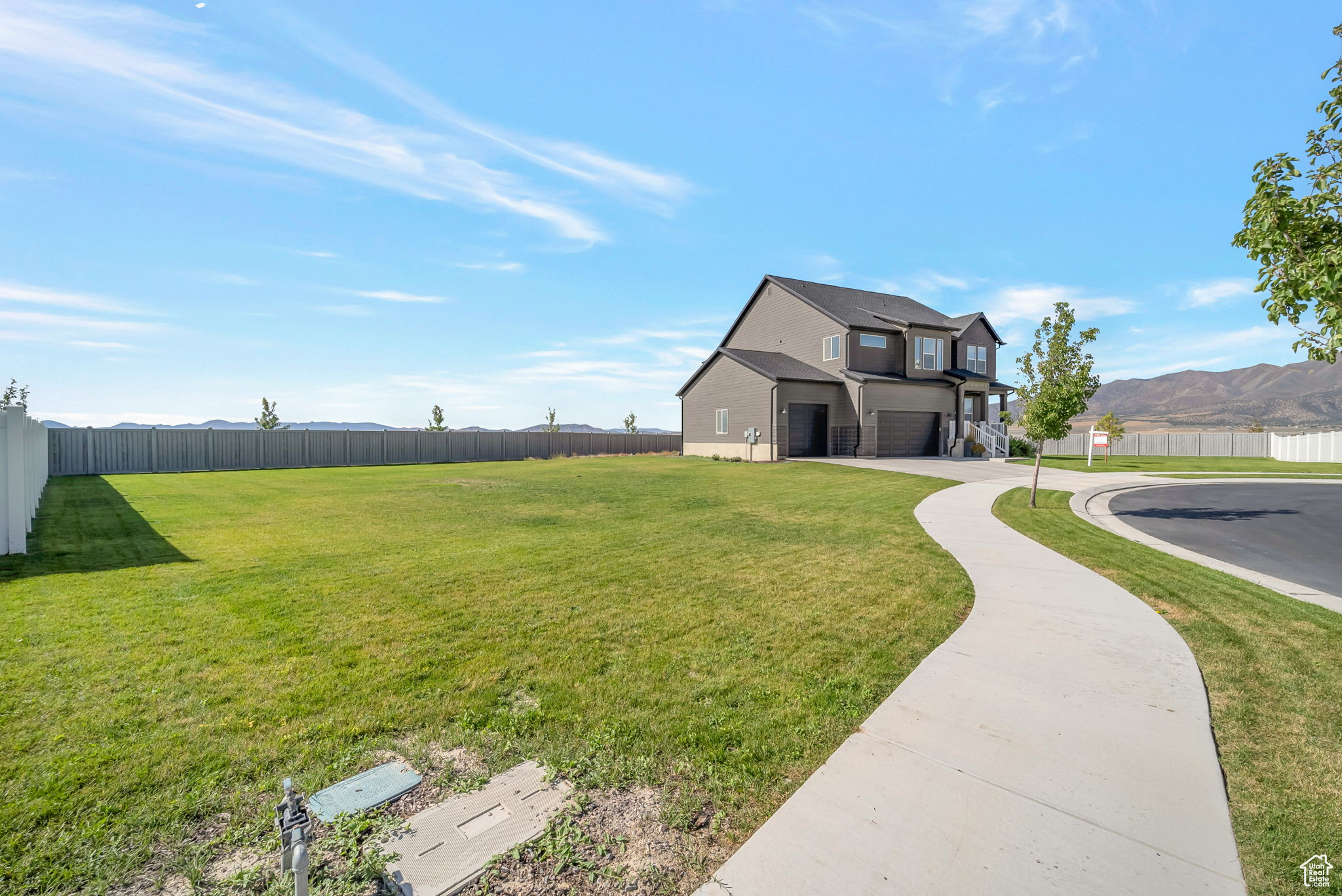 BRANDON PARK - Residential