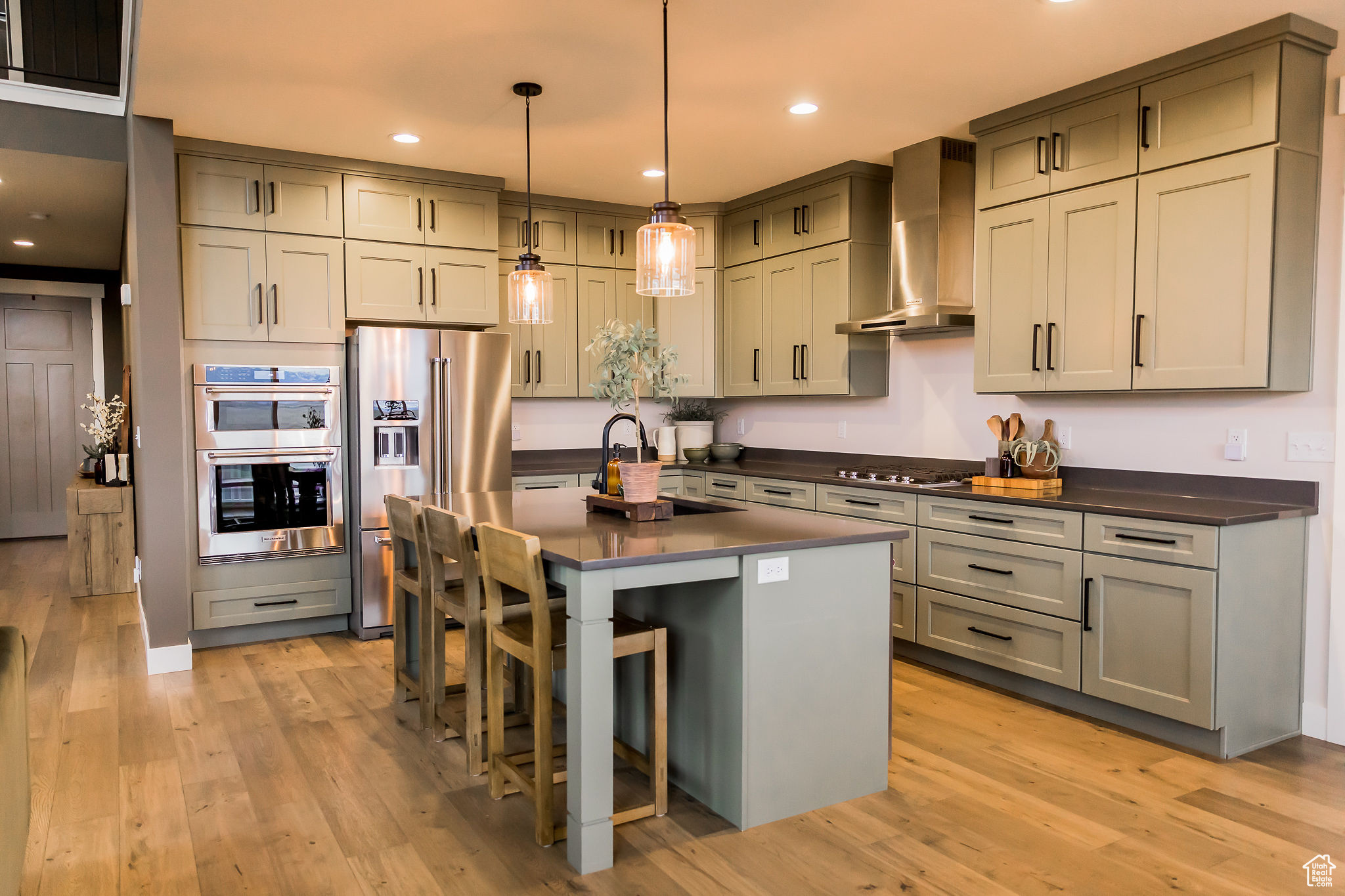BRANDON PARK - Residential