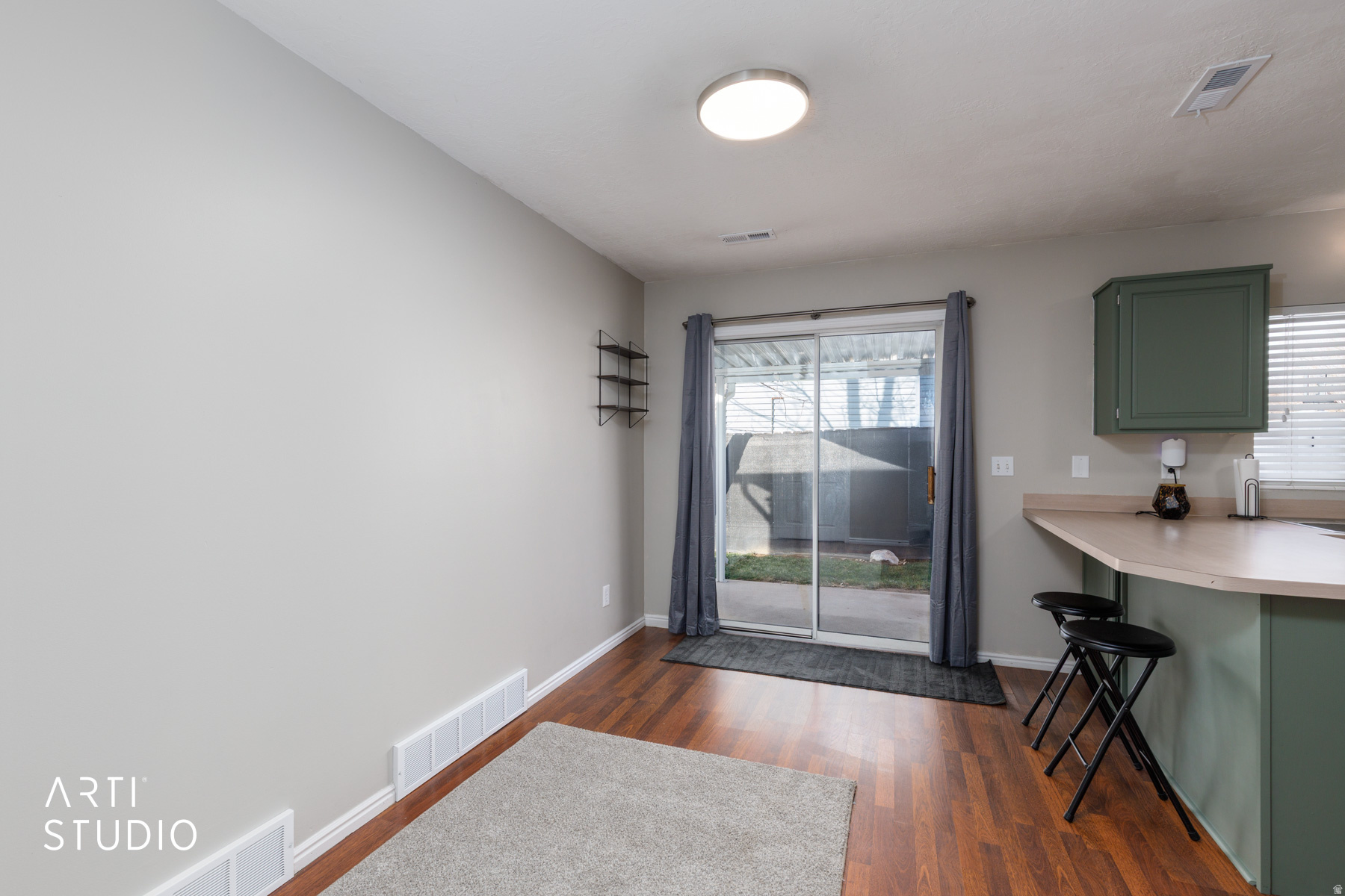 KATIES PLACE - Residential