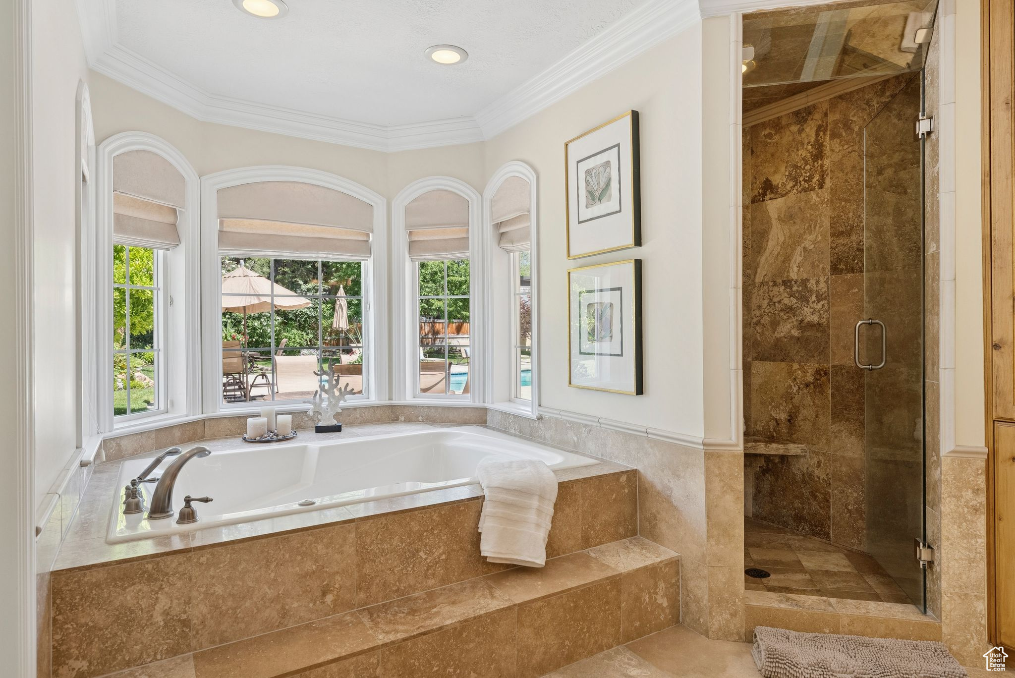 Holladay, Utah 84117, United States, 5 Bedrooms Bedrooms, ,3 BathroomsBathrooms,Residential,Pending,145138