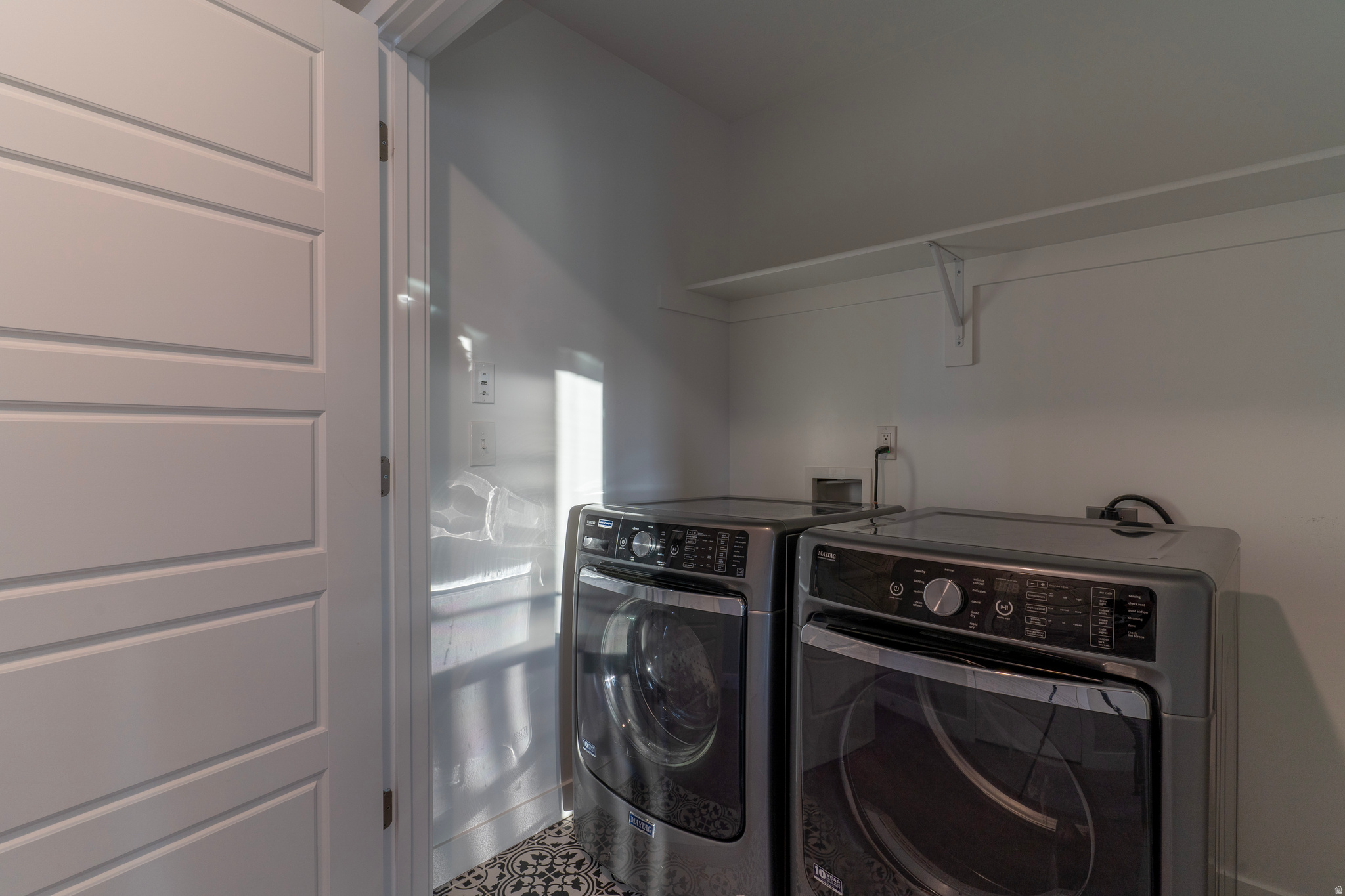 DAYBREAK - Residential