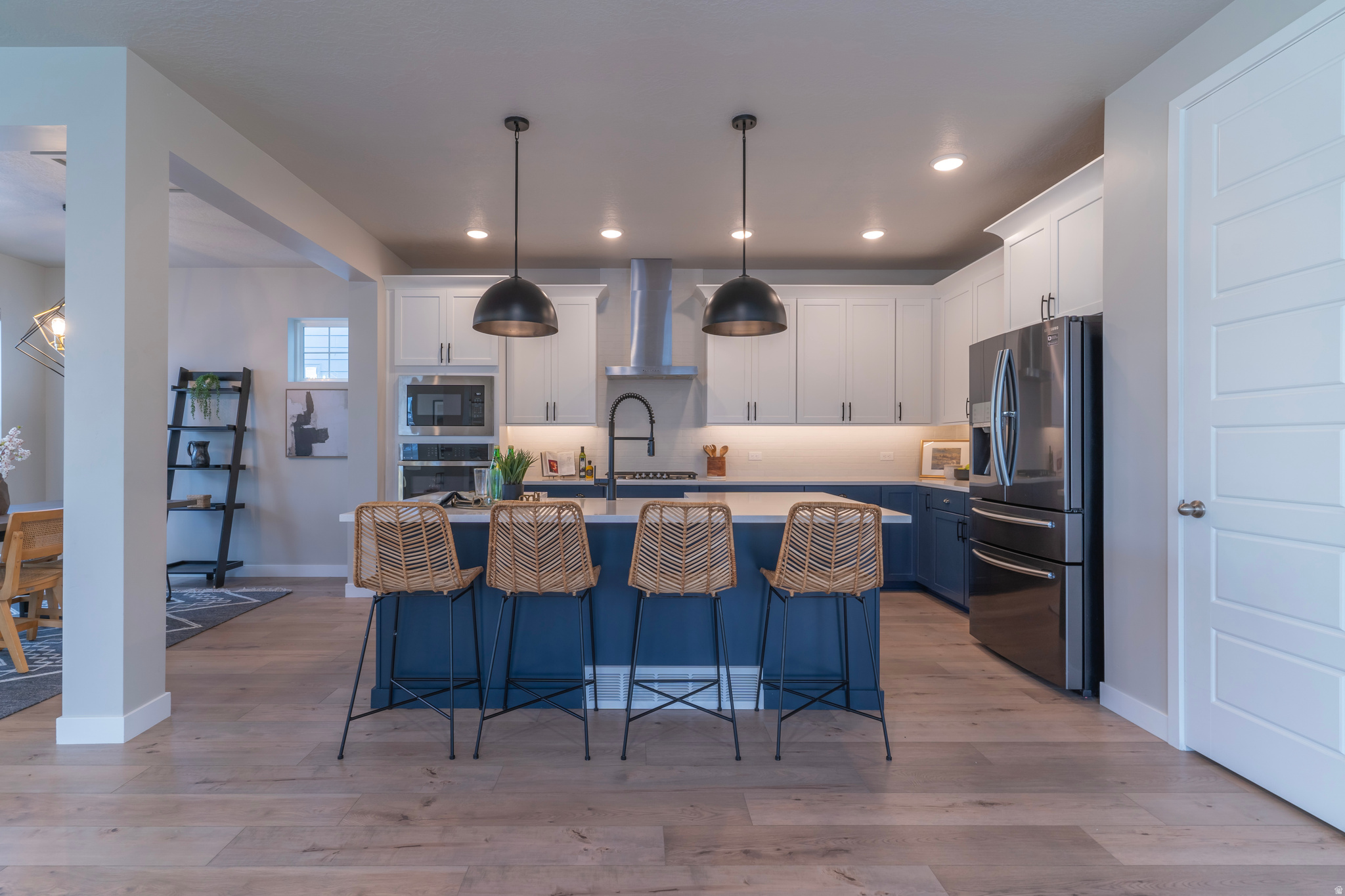 DAYBREAK - Residential