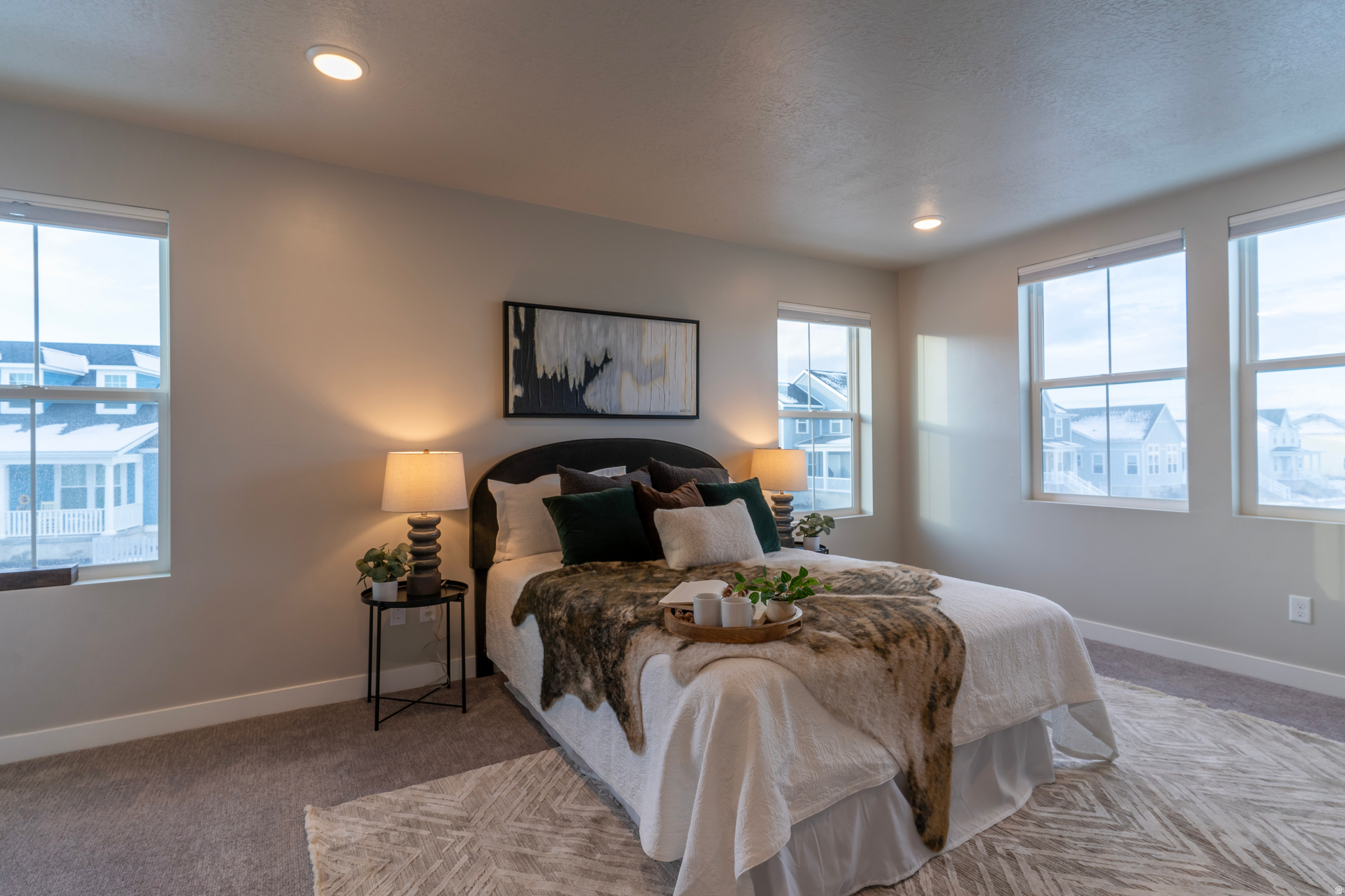 DAYBREAK - Residential