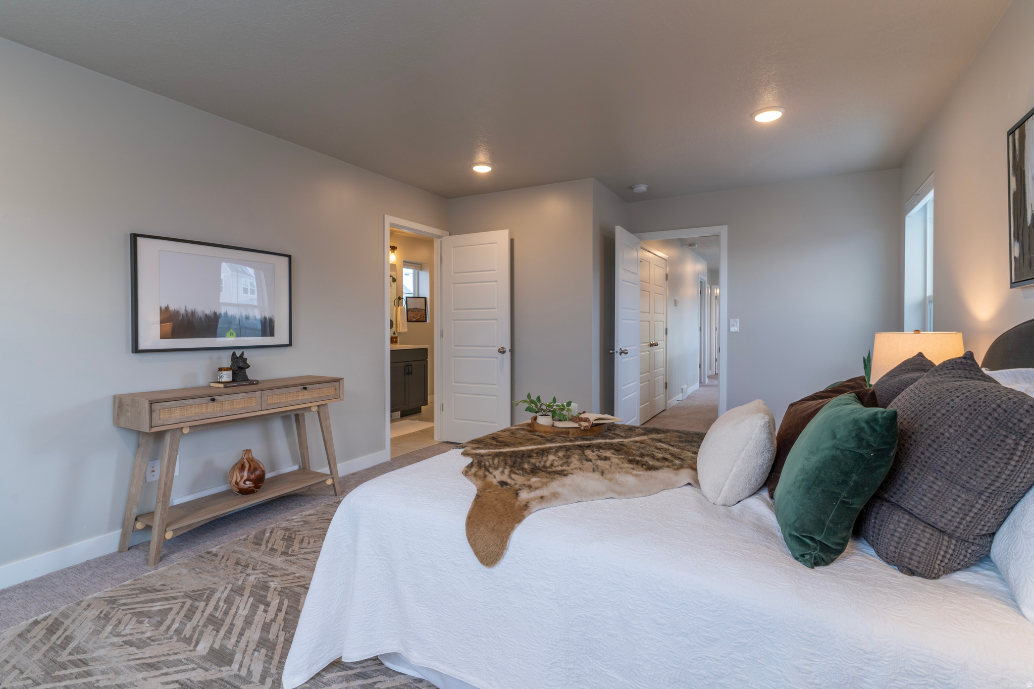 DAYBREAK - Residential