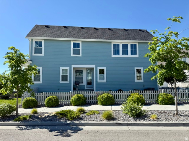 DAYBREAK - Residential