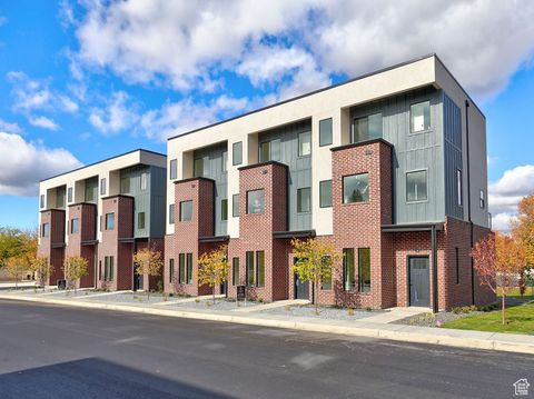 Homes For Sale - 49 E 200 #4<br/> Davis County, Bountiful, UT 84010