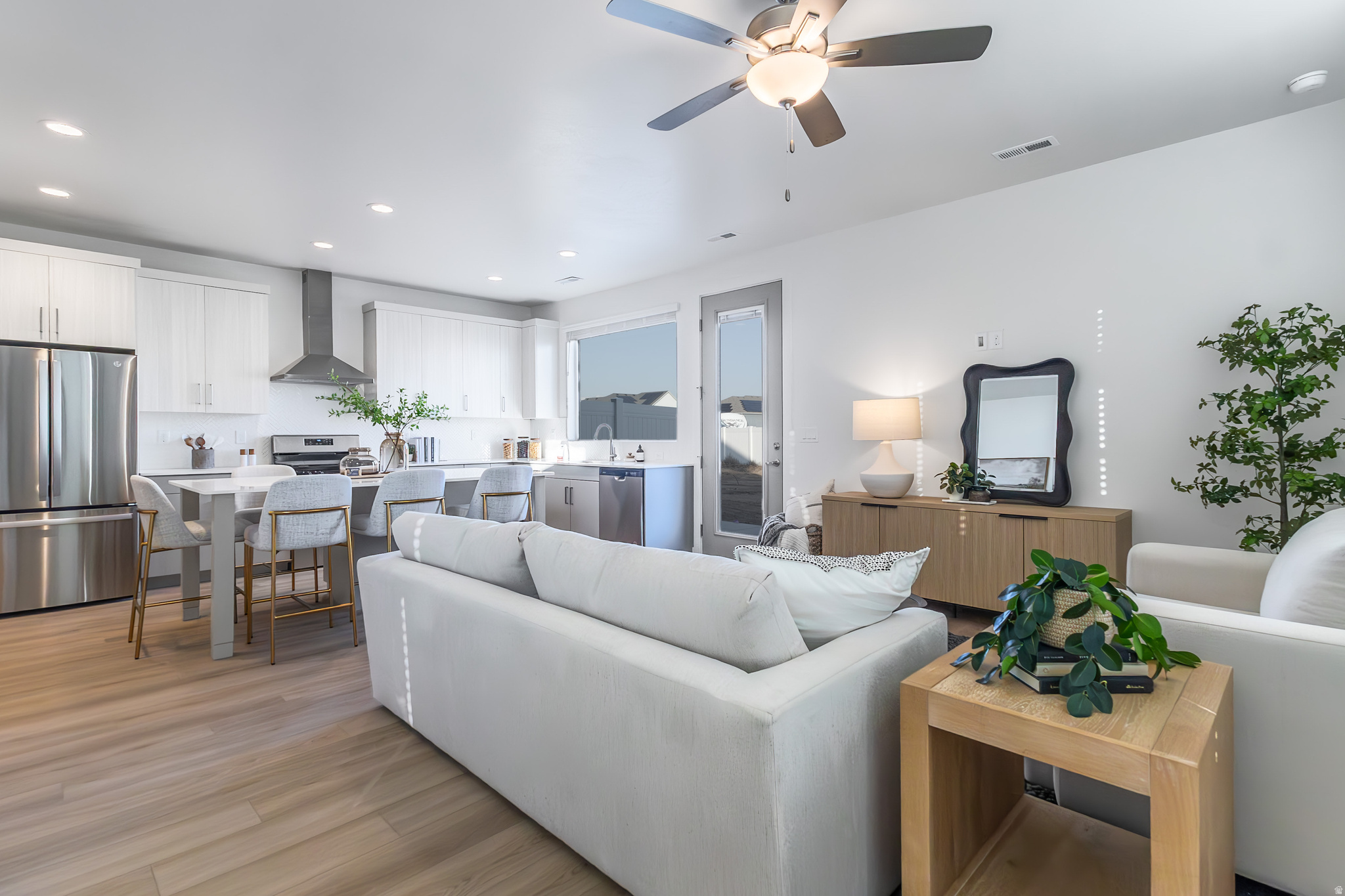 VILLAGES AT GREEN FARM - Residential