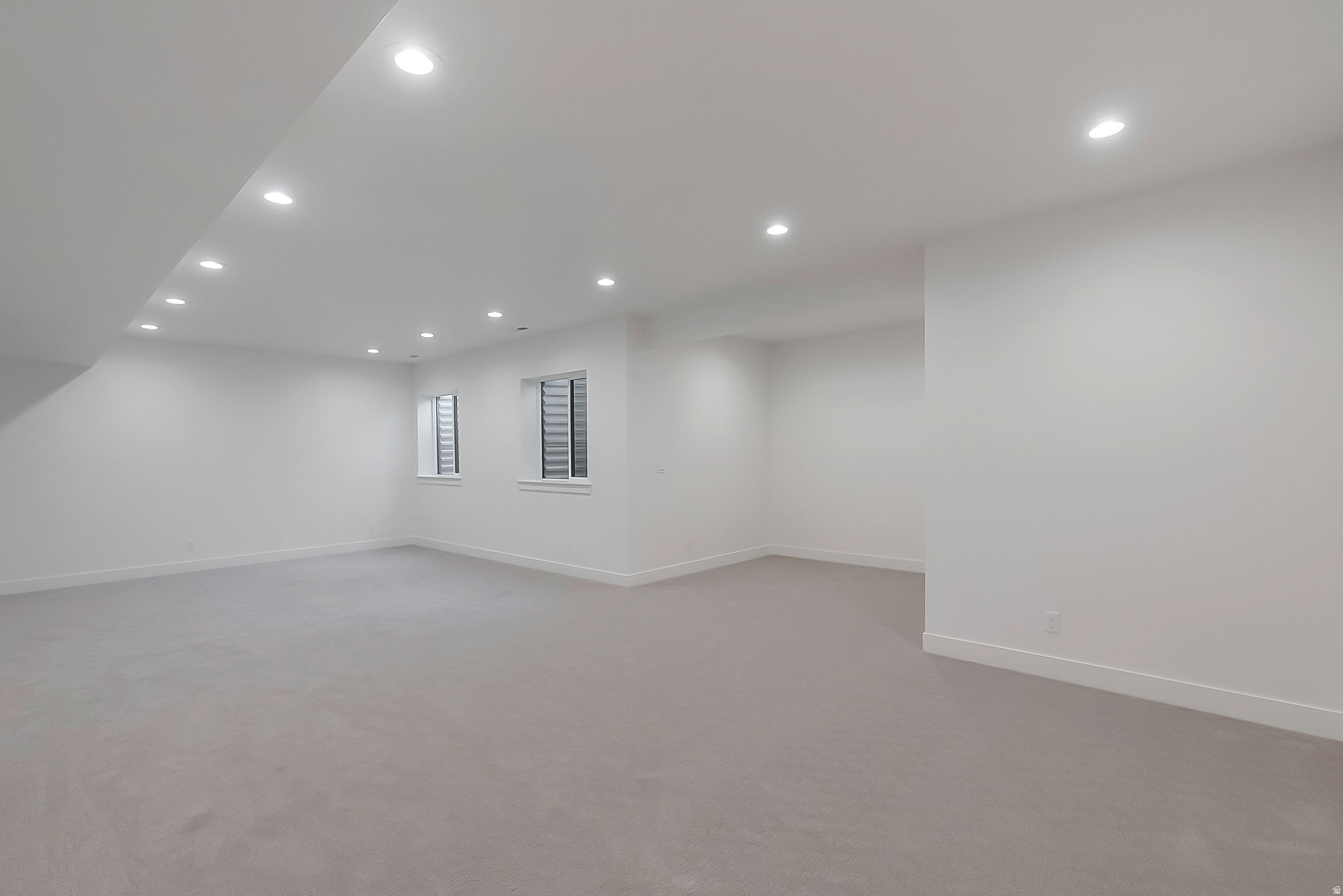 SUMMERHILL LANE - Residential