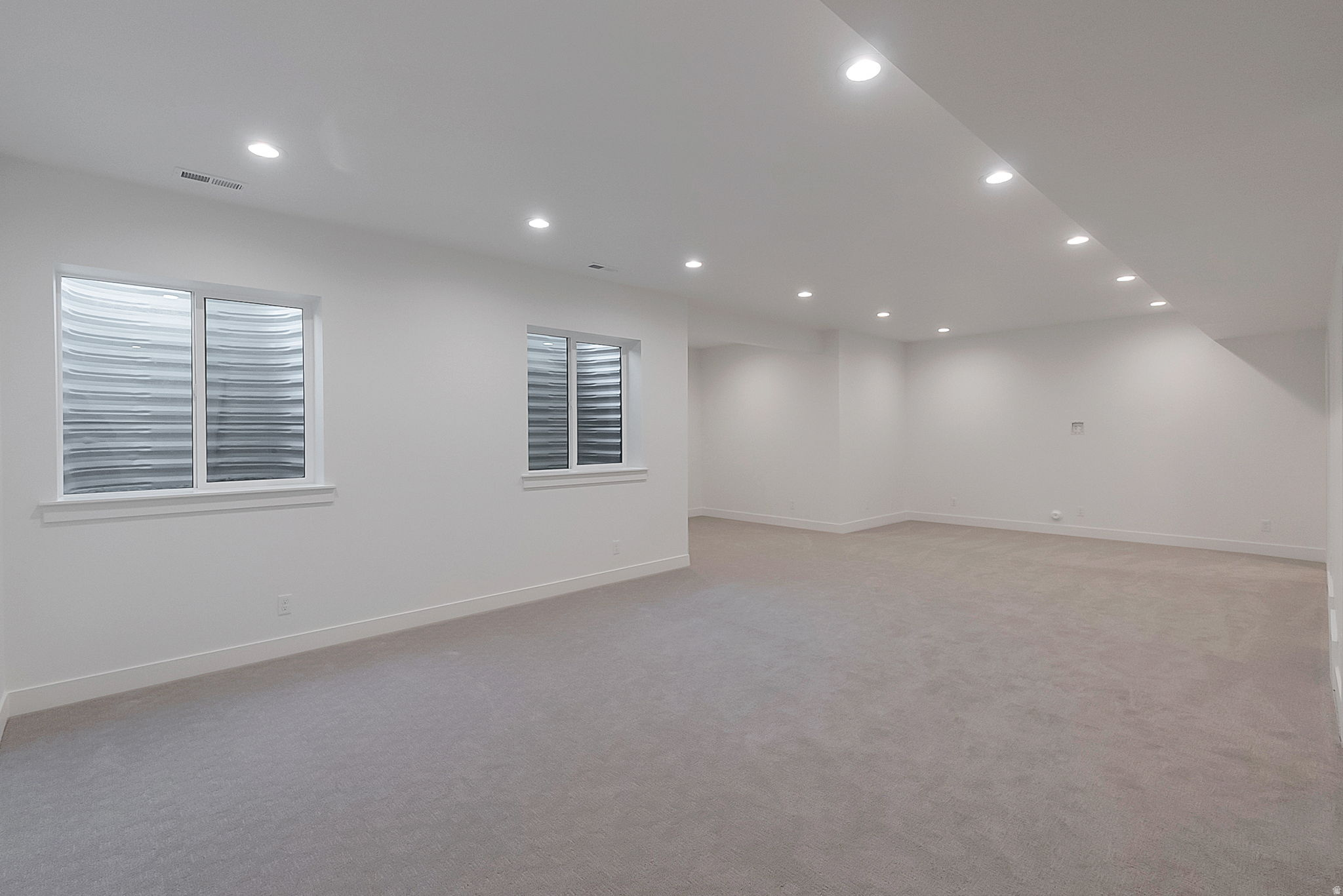 SUMMERHILL LANE - Residential